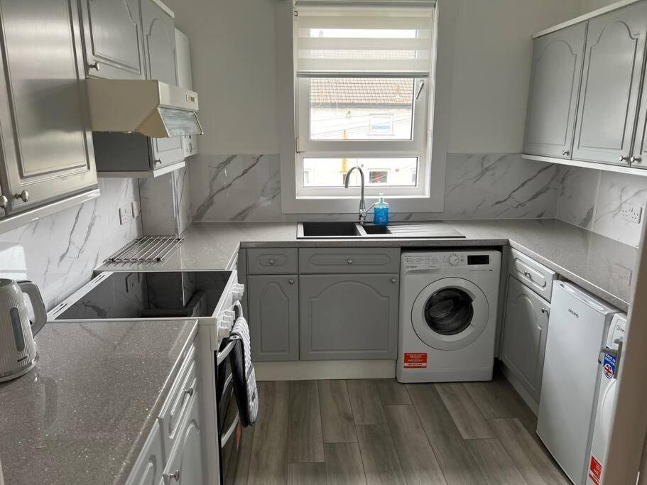 Cosy Cottage Apartment 헬렌스버그 외부 사진